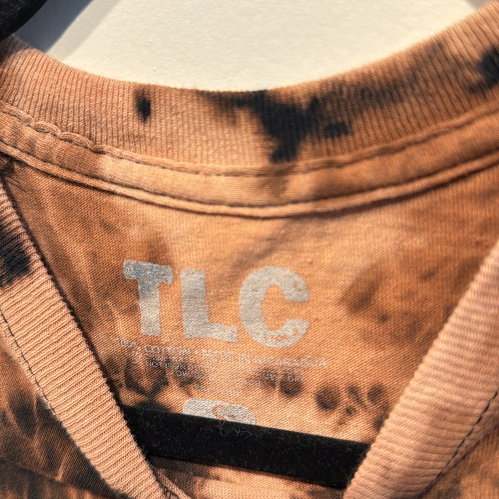 ❣️ handmade reverse tie dye TLC 1992 tee, size small - Picture 2 of 4